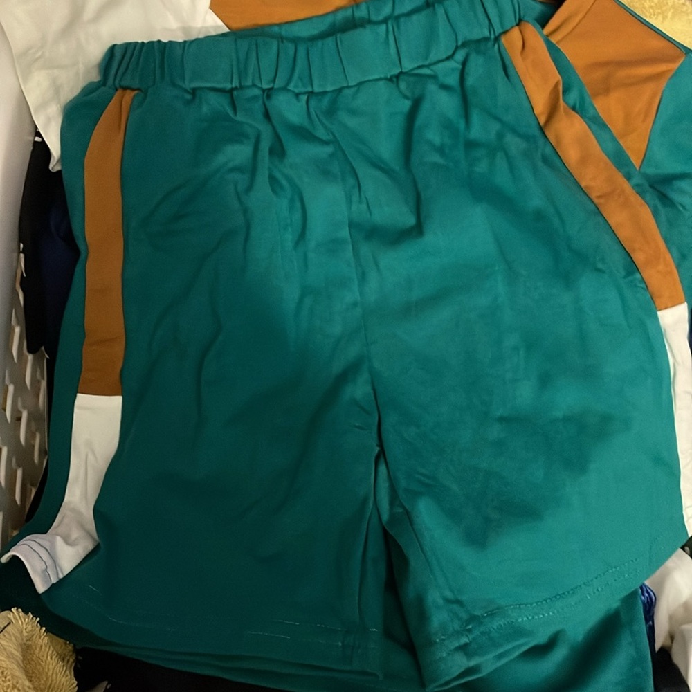 Change Short Set - Picture 4 of 7